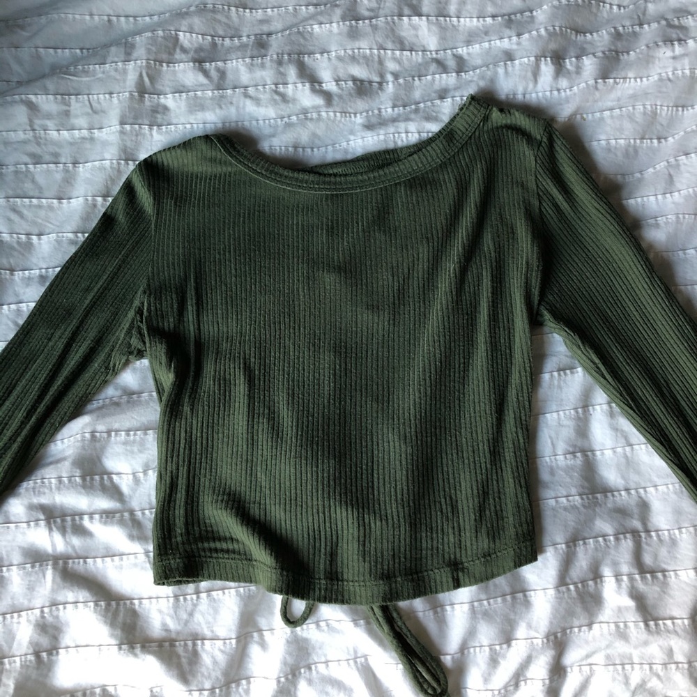 Forever 21 open back top